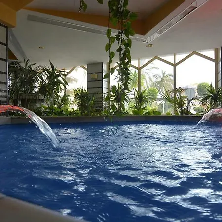 Appartamento Beautiful With Sea Views, Benal Benalmádena