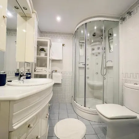 Apartment Beautiful With Sea Views, Benal
